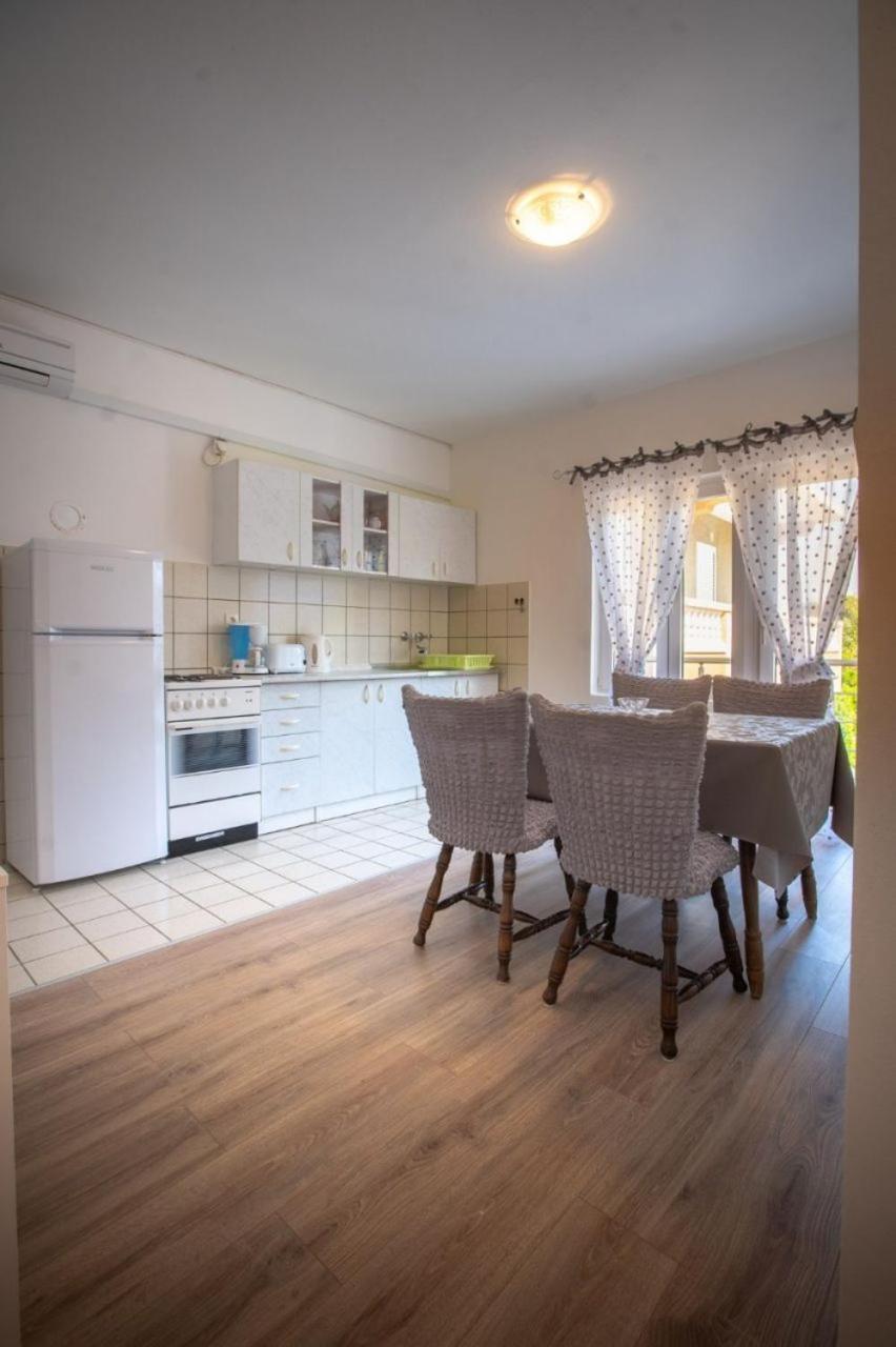 Apartments Marija ซูเปทาร์สกา ดรากา ภายนอก รูปภาพ